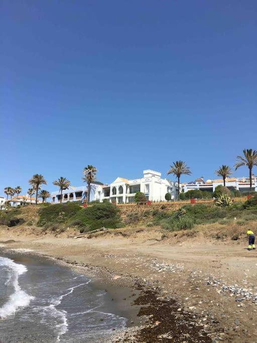 Superbe Appartement Avec Piscine A 800M De La Mer Bahia de Casares エクステリア 写真